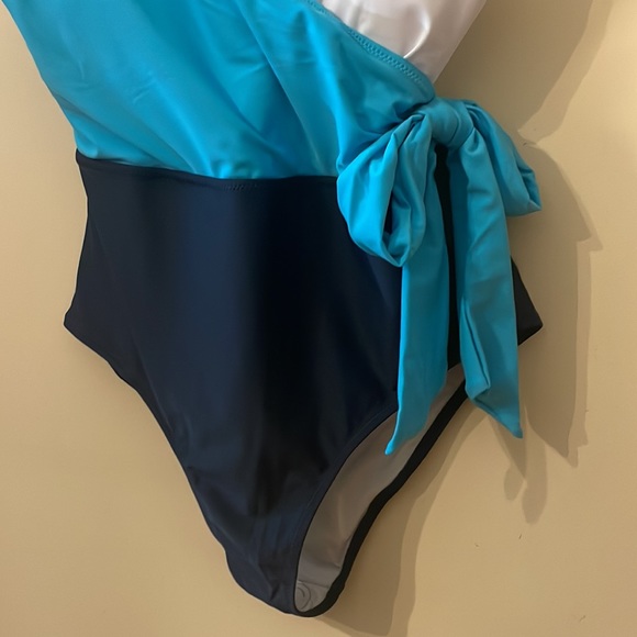 CUPSHE One Piece Blue Swimsuit Wrap Color Block with Tie Size Medium - Picture 6 of 16